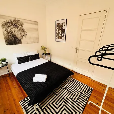 Luxury Rooms, Location For Tourists Lisbona