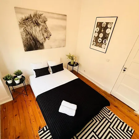 Luxury Rooms, Location For Tourists Lisbona
