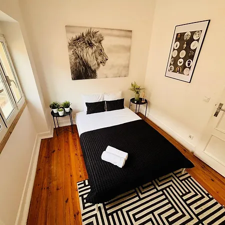 Luxury Rooms, Location For Tourists * Lisbona