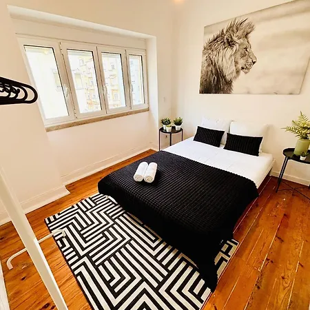 Luxury Rooms, Location For Tourists * Lisbona