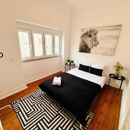 Luxury Rooms, Location For Tourists