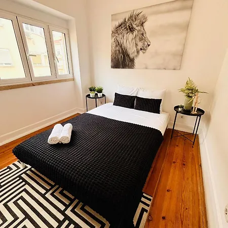 Luxury Rooms, Location For Tourists * Lisbona