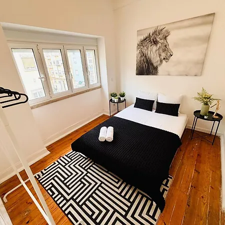 Luxury Rooms, Location For Tourists Ostello *