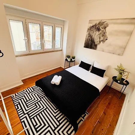 Luxury Rooms, Location For Tourists *