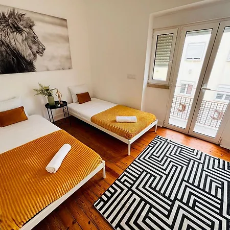Luxury Rooms, Location For Tourists